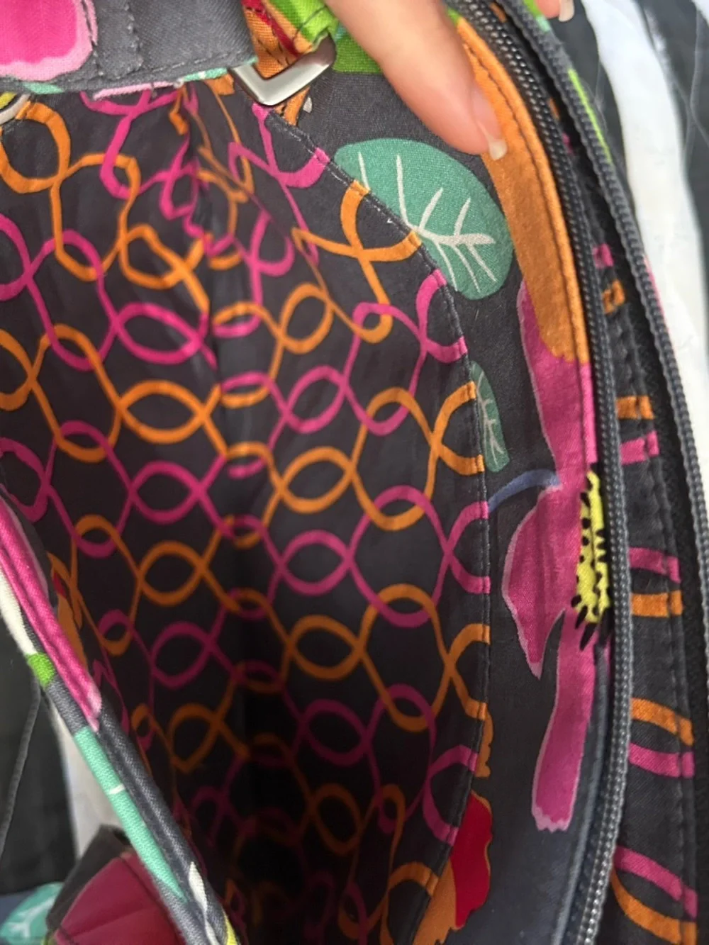 Vera Bradley jazzy bloom Crossbody messenger Bag - Picture 5 of 14